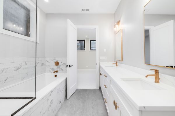 Cost of Bathroom Installation in Greenfield