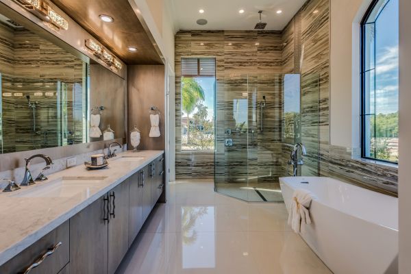 Cost of Luxury Bathroom Remodeling in Greenfield
